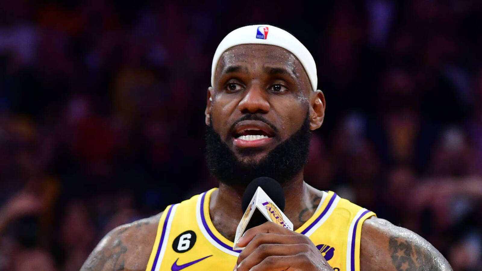 Lakers' LeBron James out again as injury concerns continue to mount
