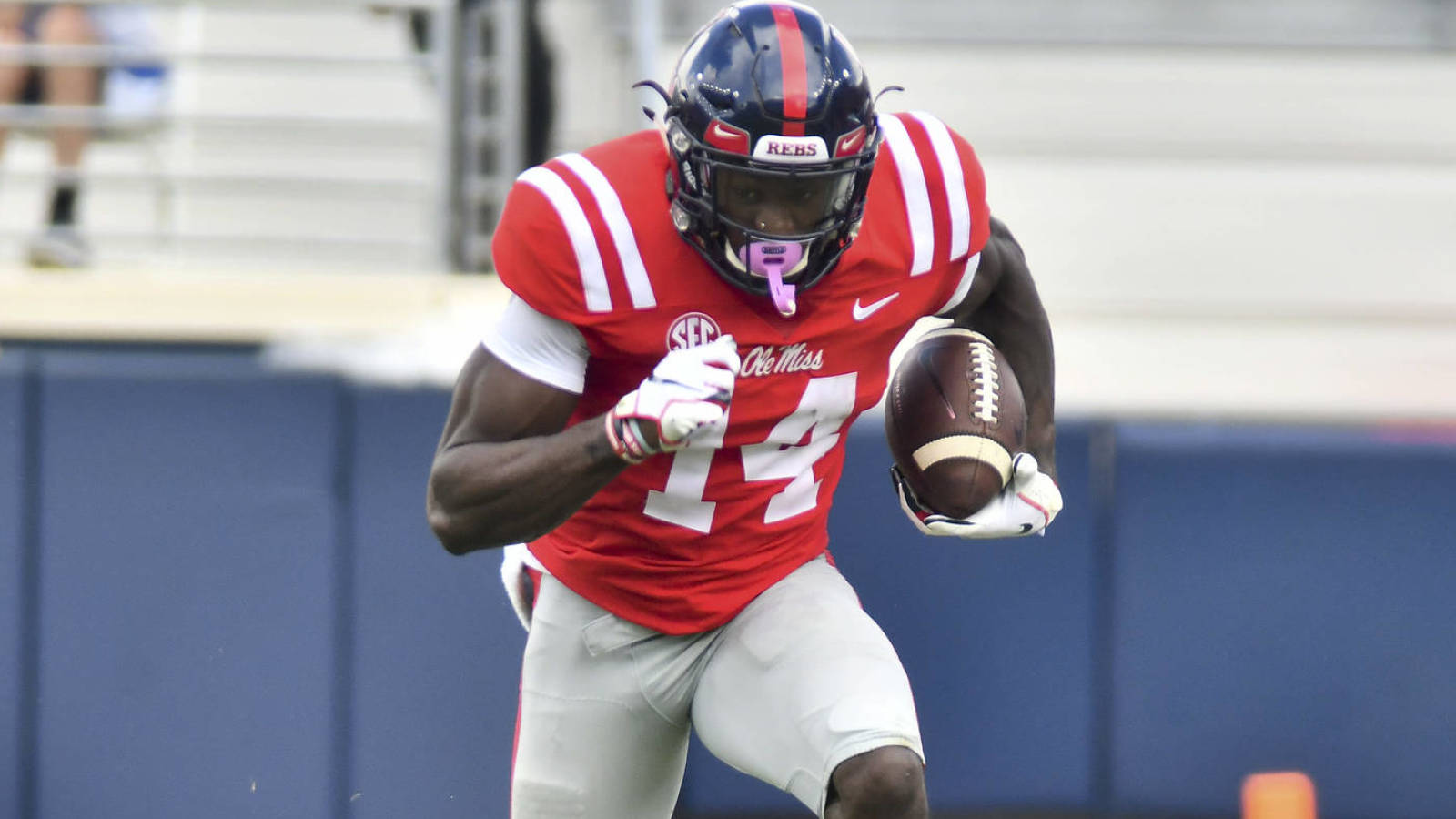 Ole Miss Wr Dk Metcalf Has Wildly Low Body Fat Percentage