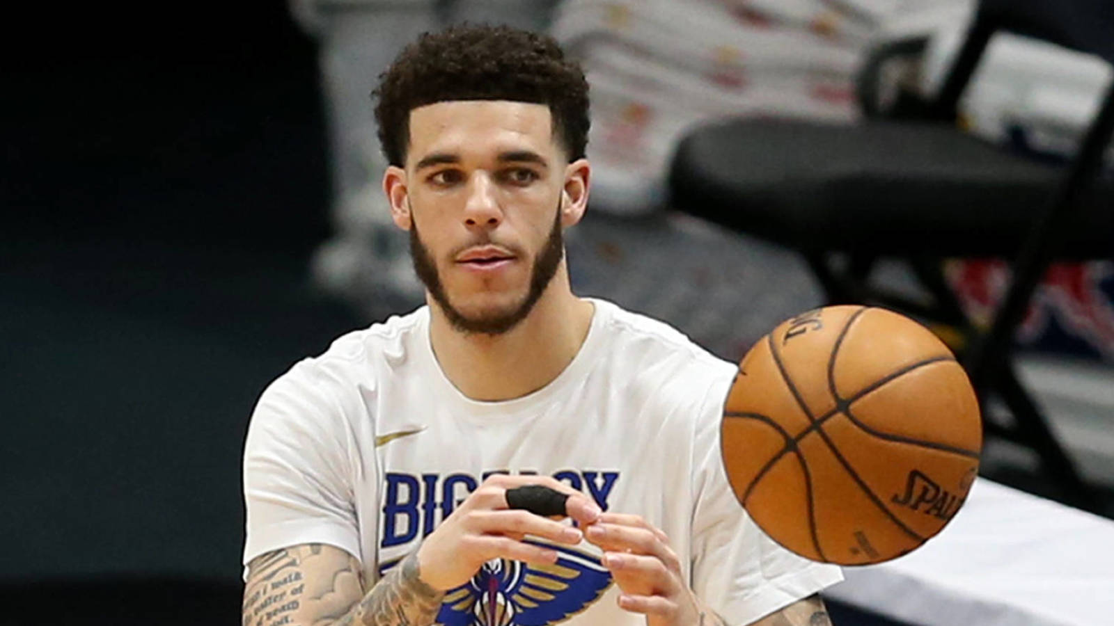 lonzo basketball player
