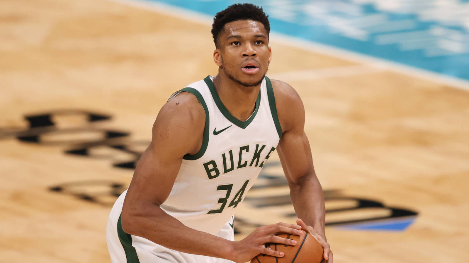 Bucks star Giannis Antetokounmpo betting favorite to win NBA Finals MVP