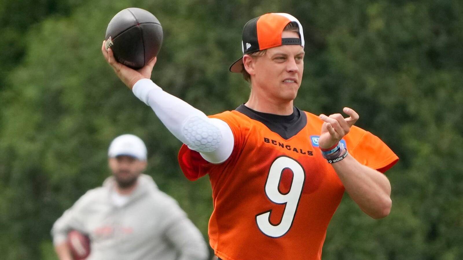 Watch: Joe Burrow continues his road to recovery in offseason workouts