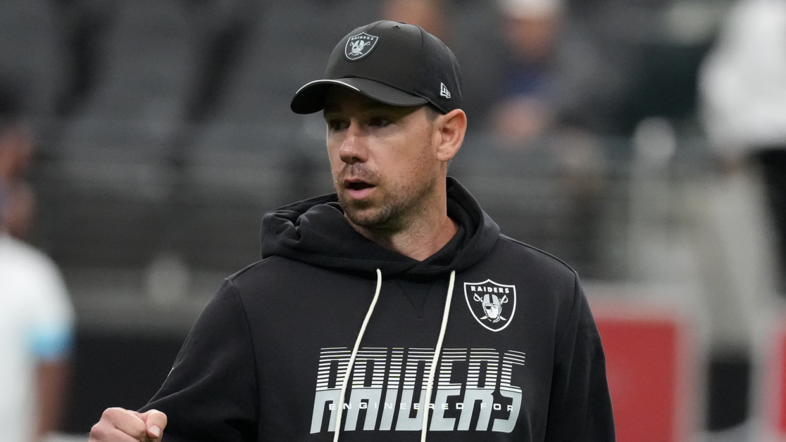 Klint Kubiak addresses narrative about Fernando Mendoza, Kirk Cousins decision