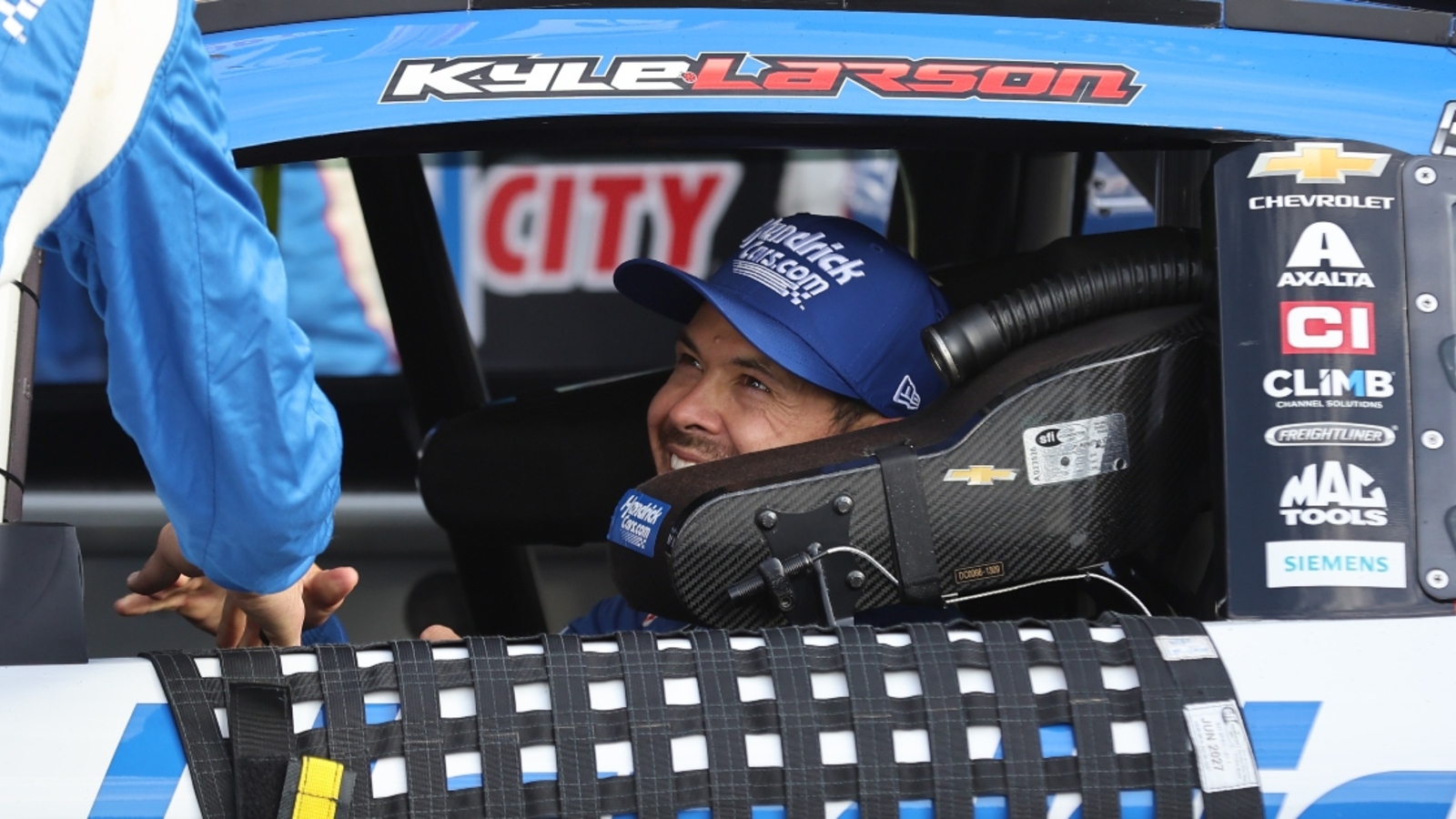 NASCAR Monday Mash-Up: Tired of talking tires