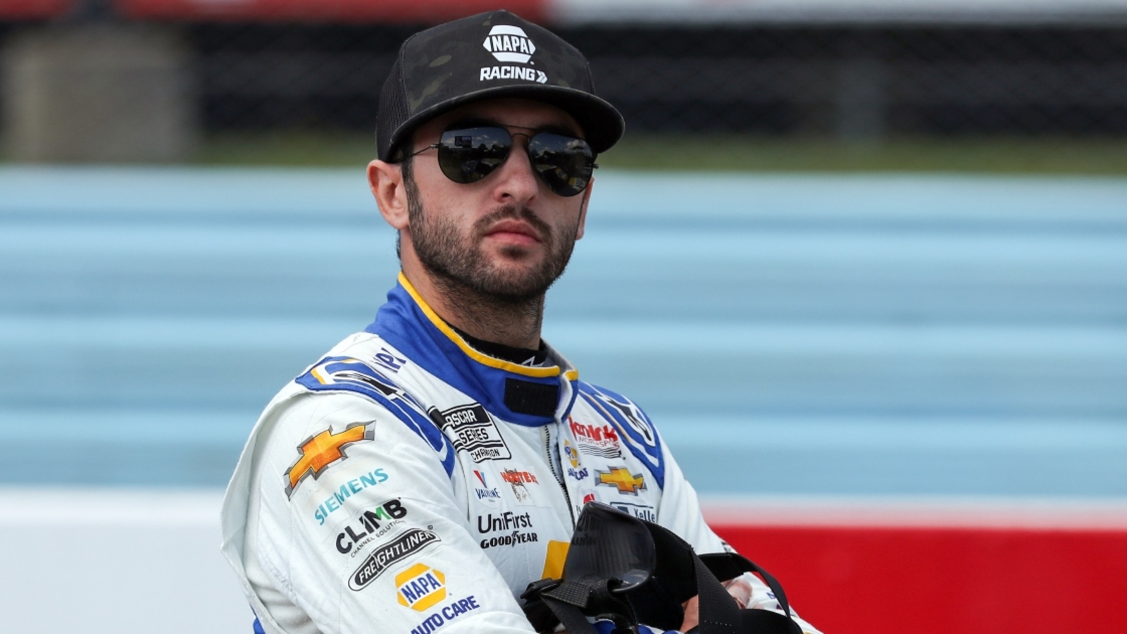 Chase Elliott ‘broke something’ after contact during Busch Light Clash