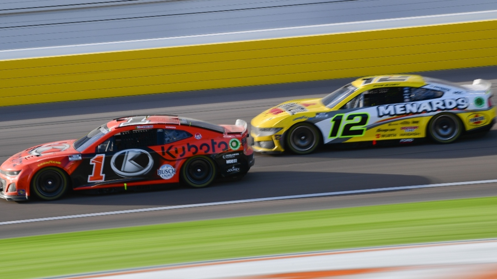 Denny Hamlin has ‘no issues’ with Ross Chastain, Ryan Blaney confronting Carson Hocevar at Atlanta