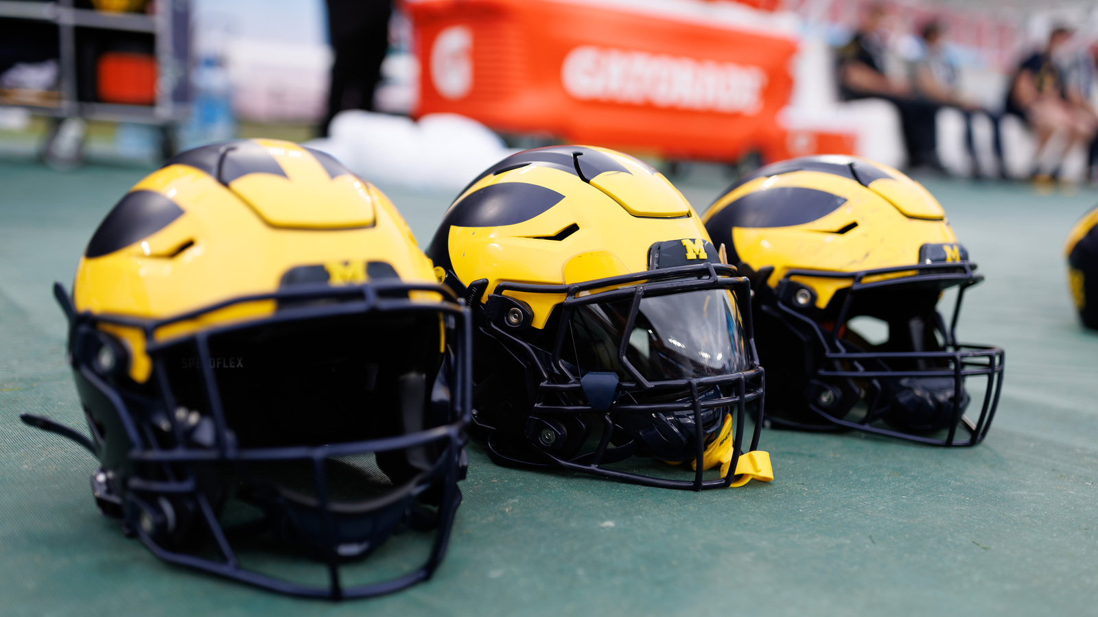 Michigan trending after 4-star QB Kamden Lopati decommits from Illinois