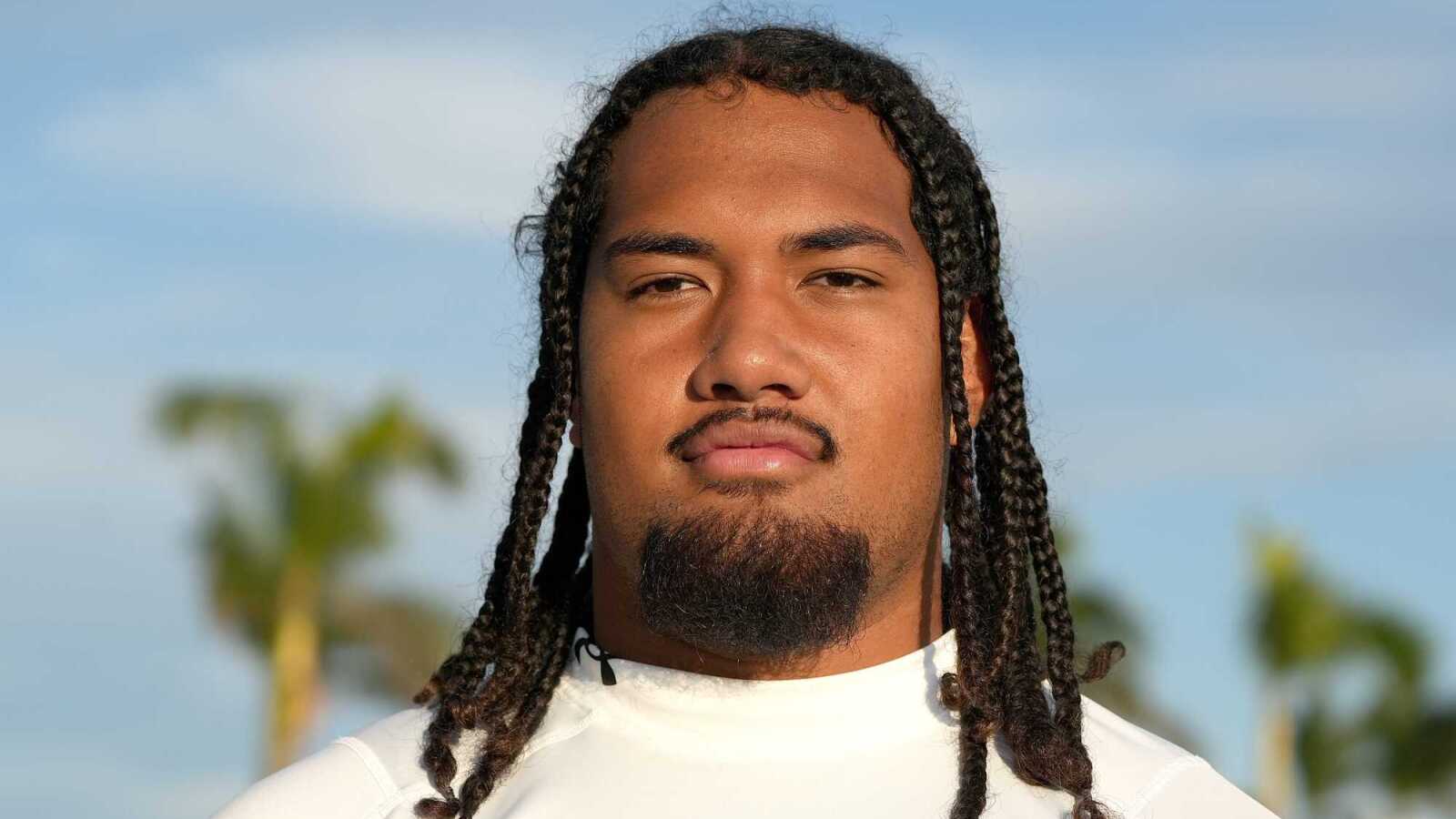 USC's 2026 recruitment class gets even bigger, literally, with five-star OT USC's 2026 recruitment class gets even bigger, literally, with five-star OT