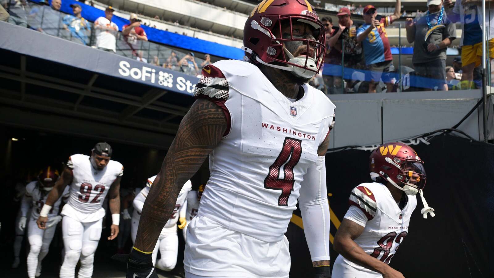 Frankie Luvu and 2 other Commanders veterans are trade bait after Round 1 of the 2026 NFL Draft and it’s easy to see why