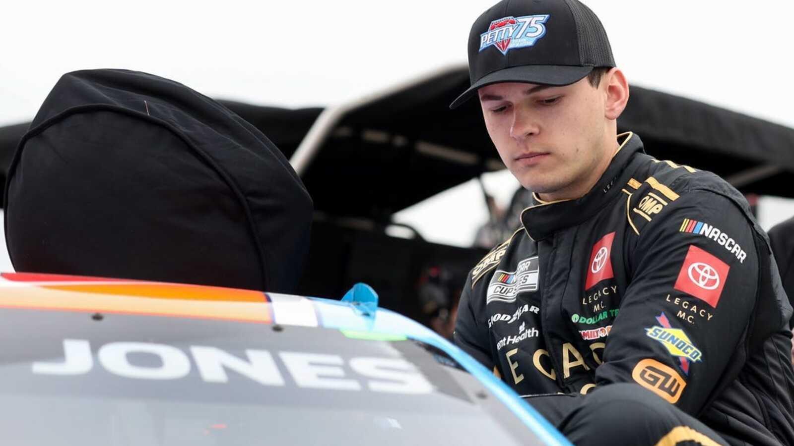 Take 5: Top prospects rising toward NASCAR rides | Yardbarker