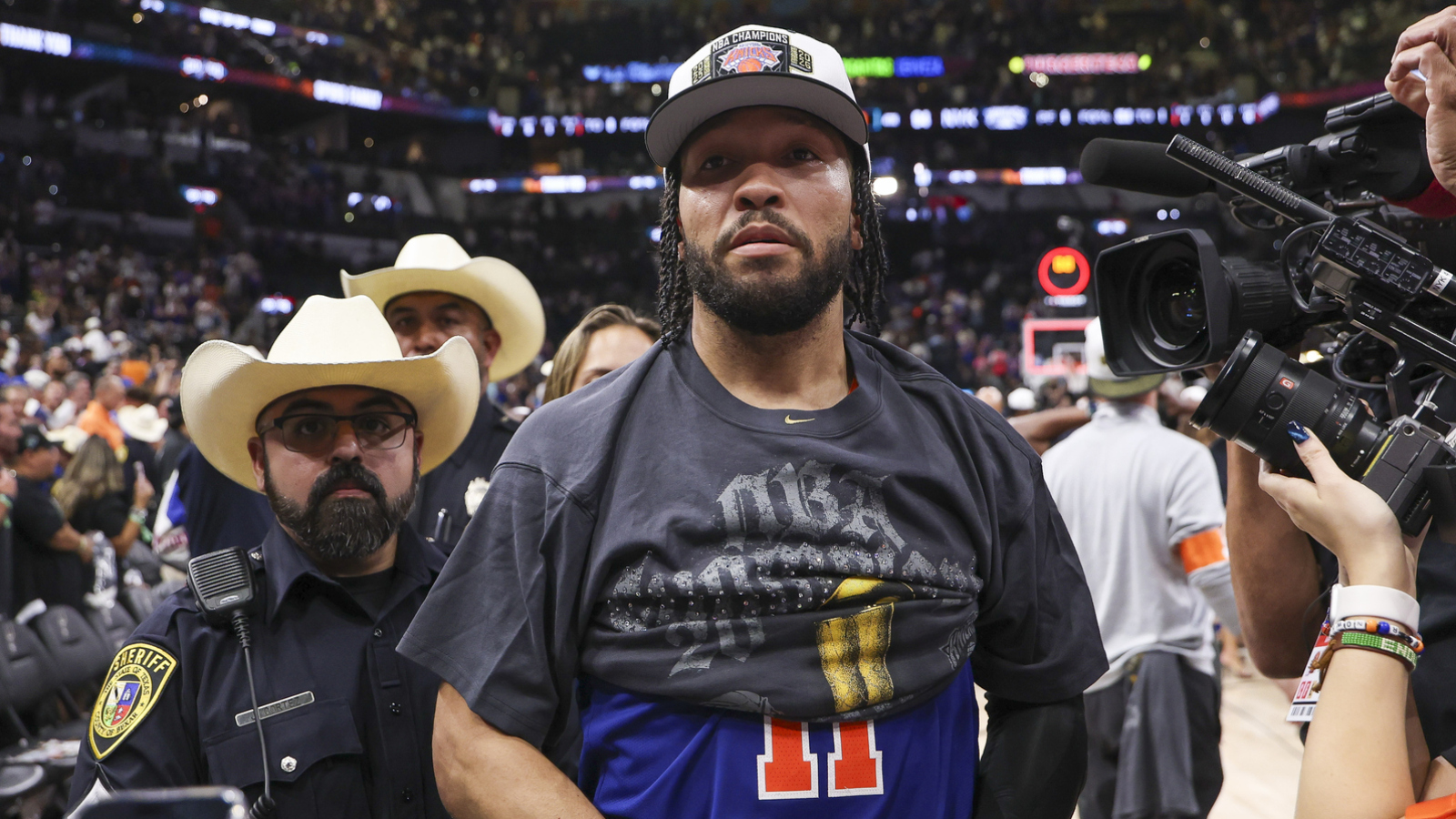 https://www.yardbarker.com/media/0/1/014aa0aeeb07e58500bd9af2f63a059d66a74507/thumb_16x9/nba-finals-mvps-quiz.jpg?v=1