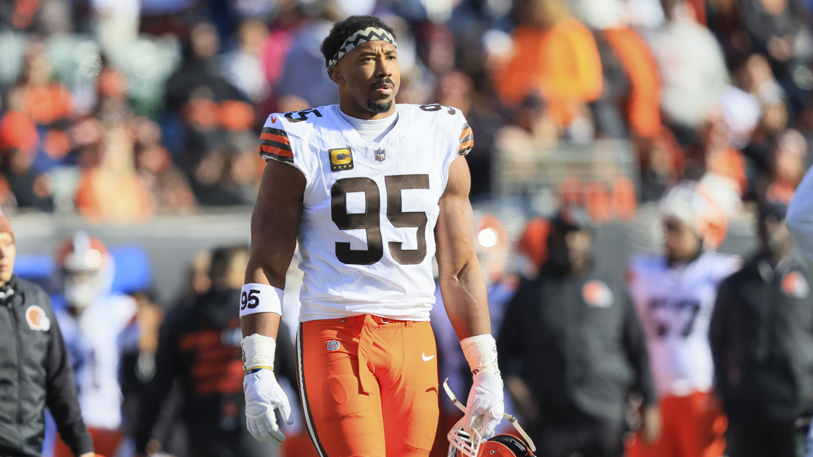 Browns Trade Myles Garrett to Rams for Jared Verse, Draft Picks