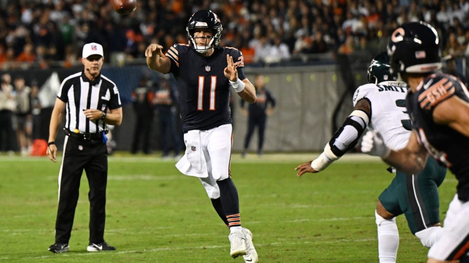 Bears send Case Keenum message after career development