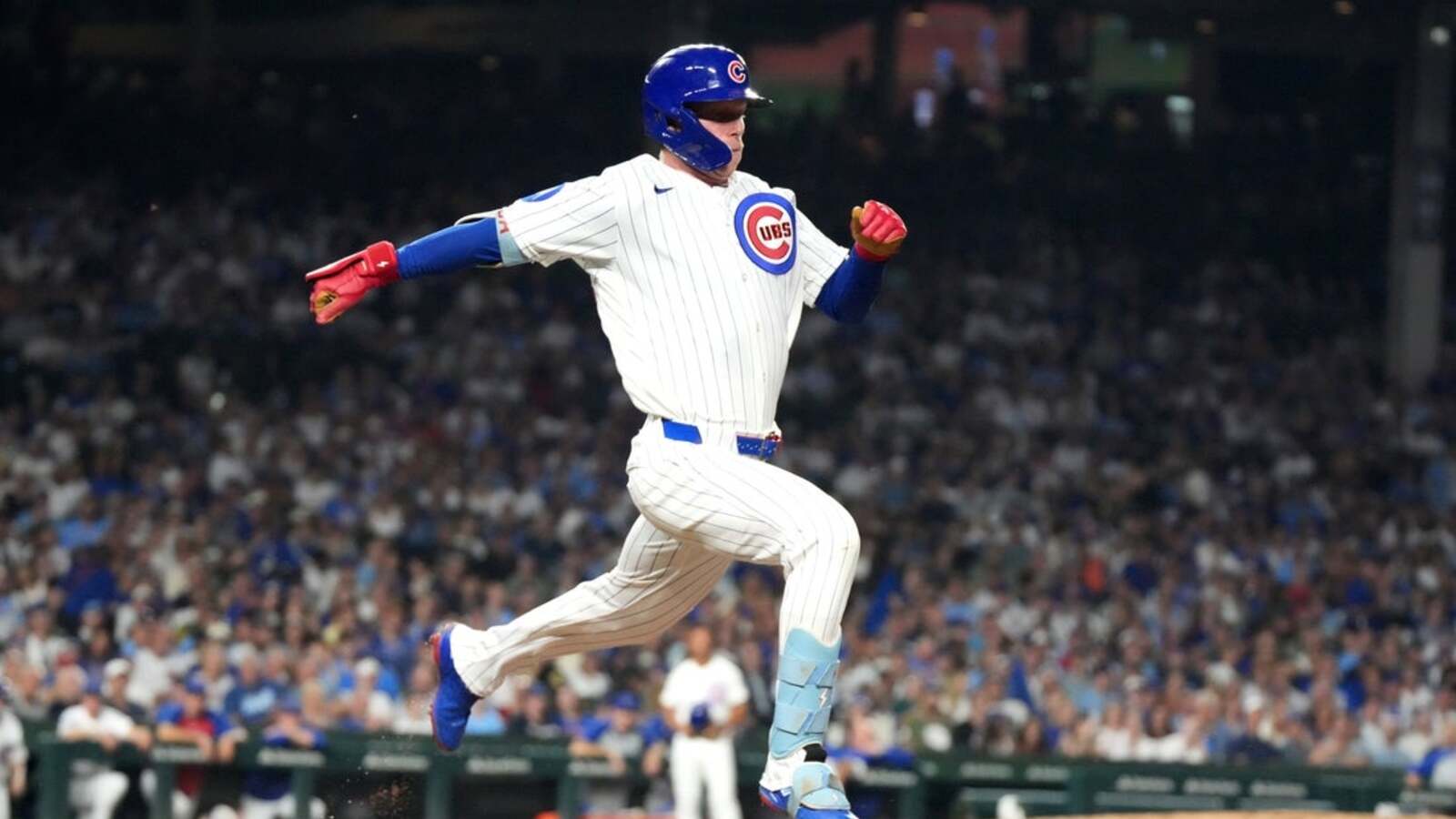 Cubs Face Pressure in NL Central Race Against Brewers