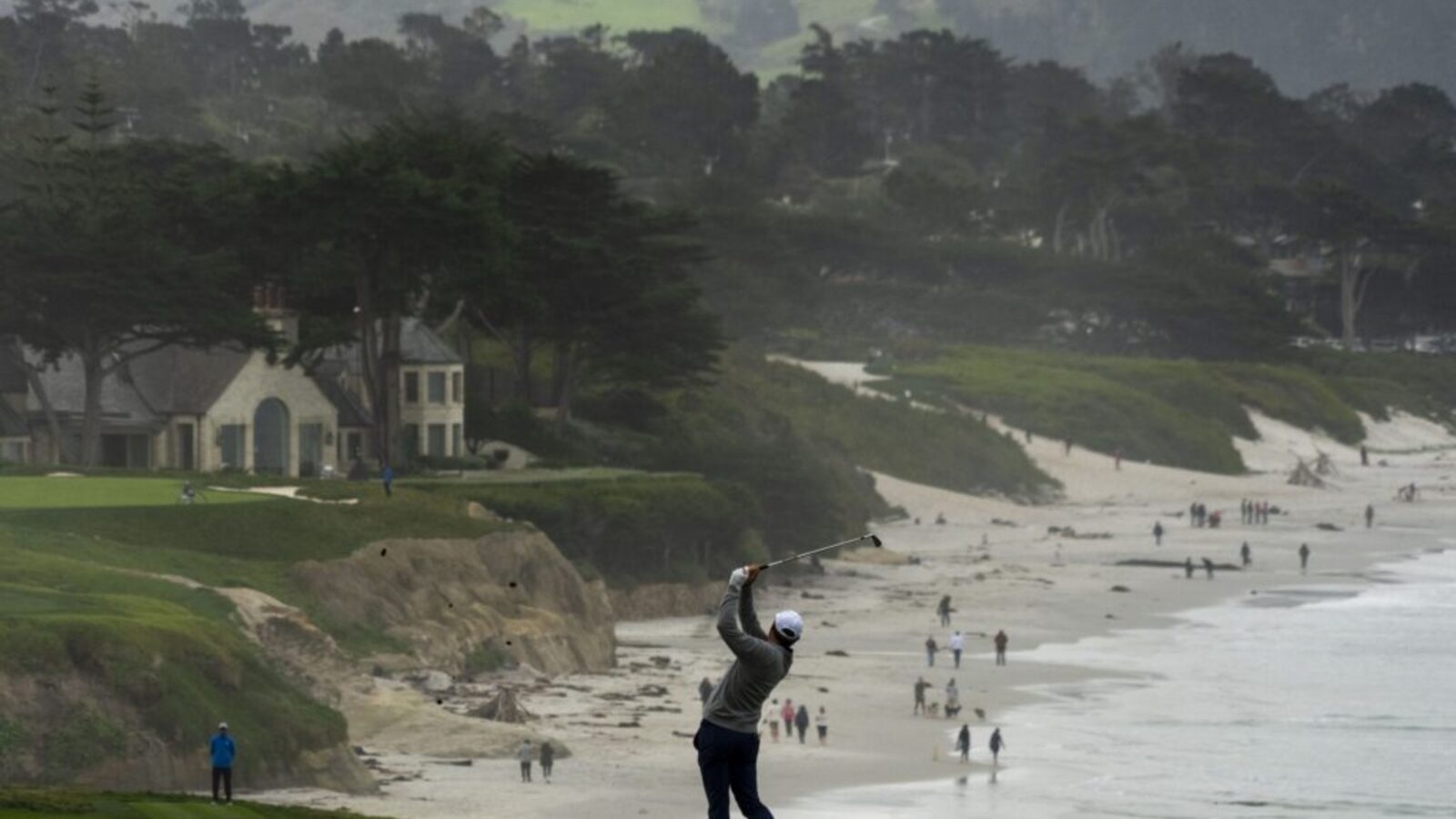 AT&T Pebble Beach Ends In A Nail Biter