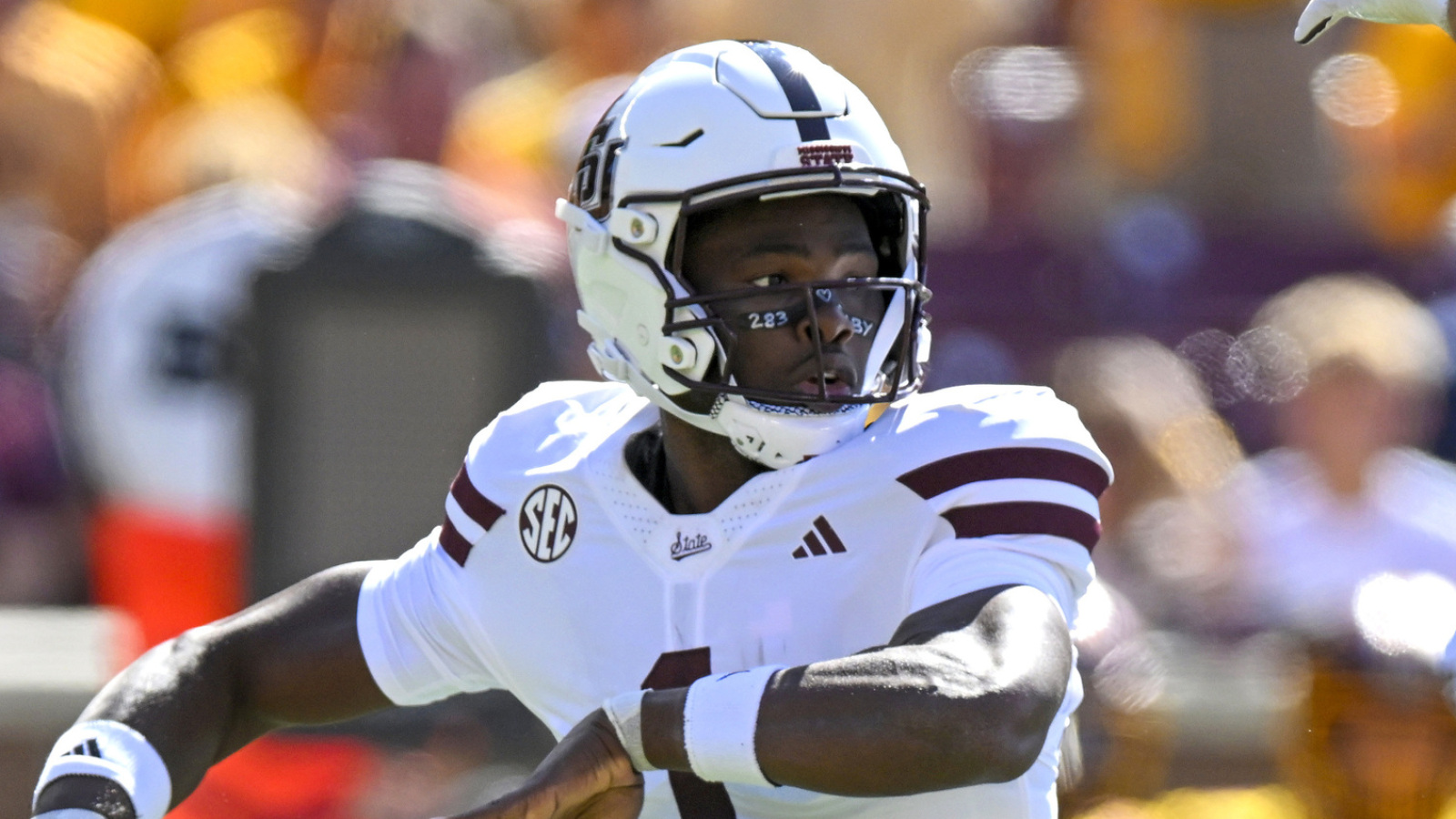 https://www.yardbarker.com/media/0/2/02590d86ab0065263ed8a4054f4139fecb3ebf24/thumb_16x9/kamario-taylor-mississippi-state-top-25-first.jpg?v=1