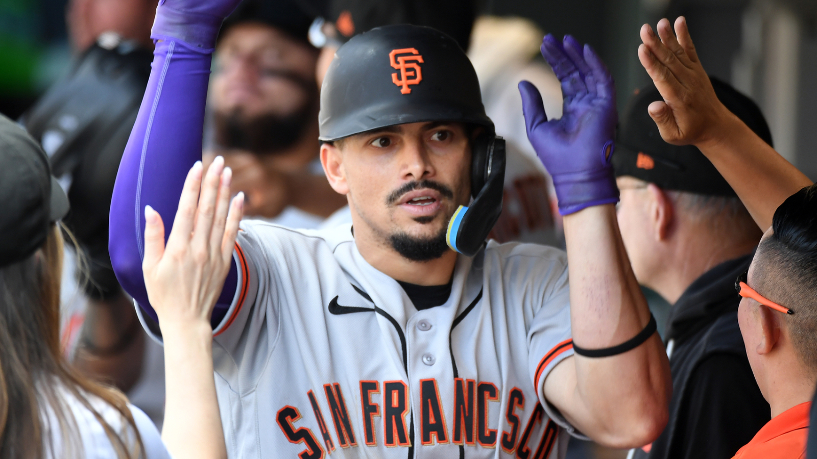 https://www.yardbarker.com/media/0/2/026bc9bb75179ff70b21a21681f246aec32757fa/thumb_16x9/willy-adames-rebuilding-trade-value-giants.jpg?v=1