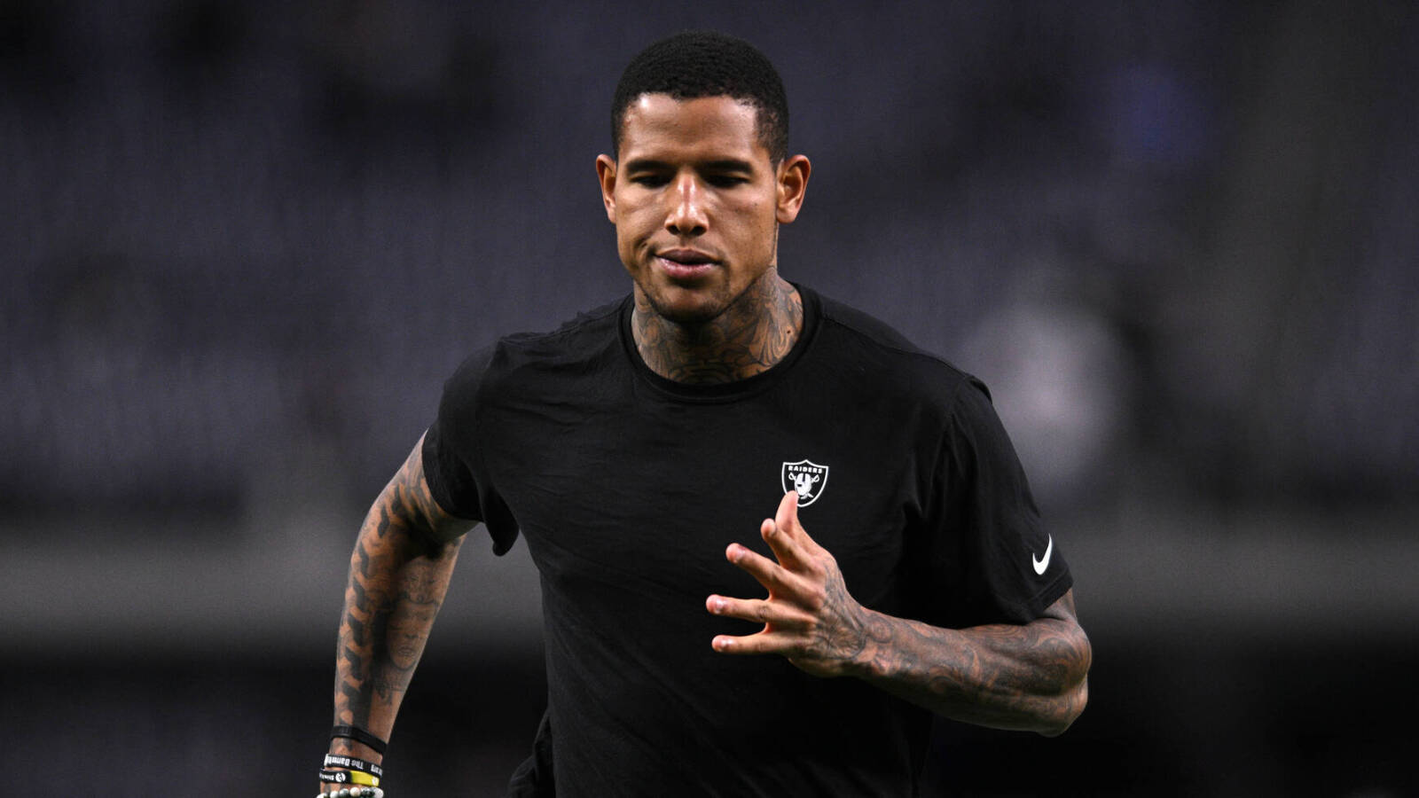 Raiders TE Darren Waller dealing with hamstring injury - Vimarsana News