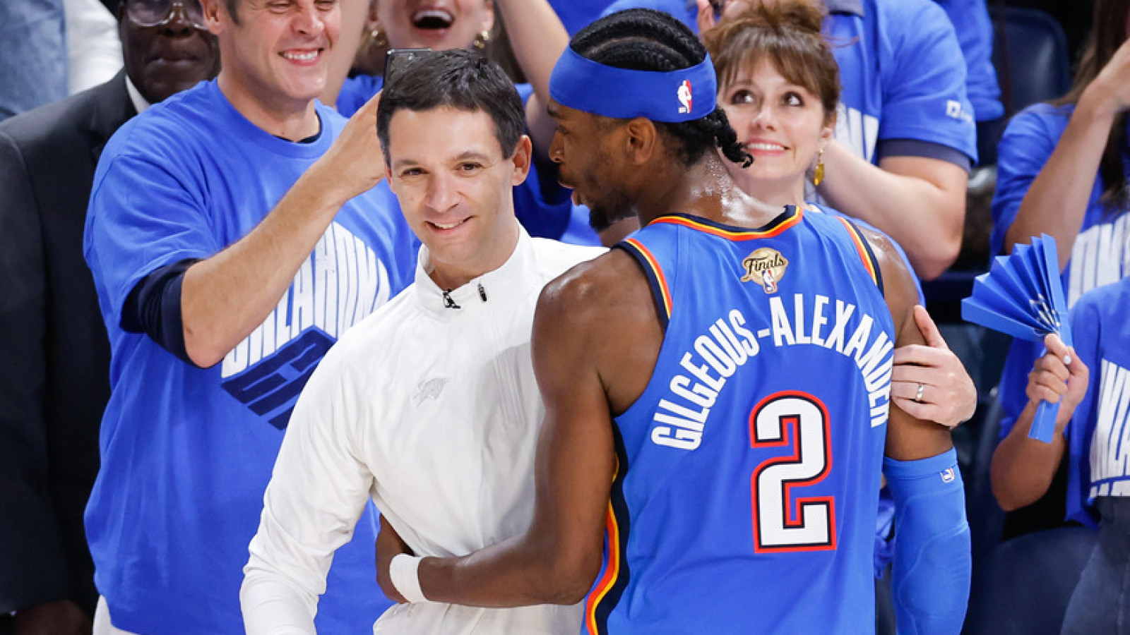 https://www.yardbarker.com/media/0/2/029c5600835713e426895e59c1ffb4b739a5d5d5/thumb_16x9/nba-champion-head-coaches-quiz.jpg?v=1