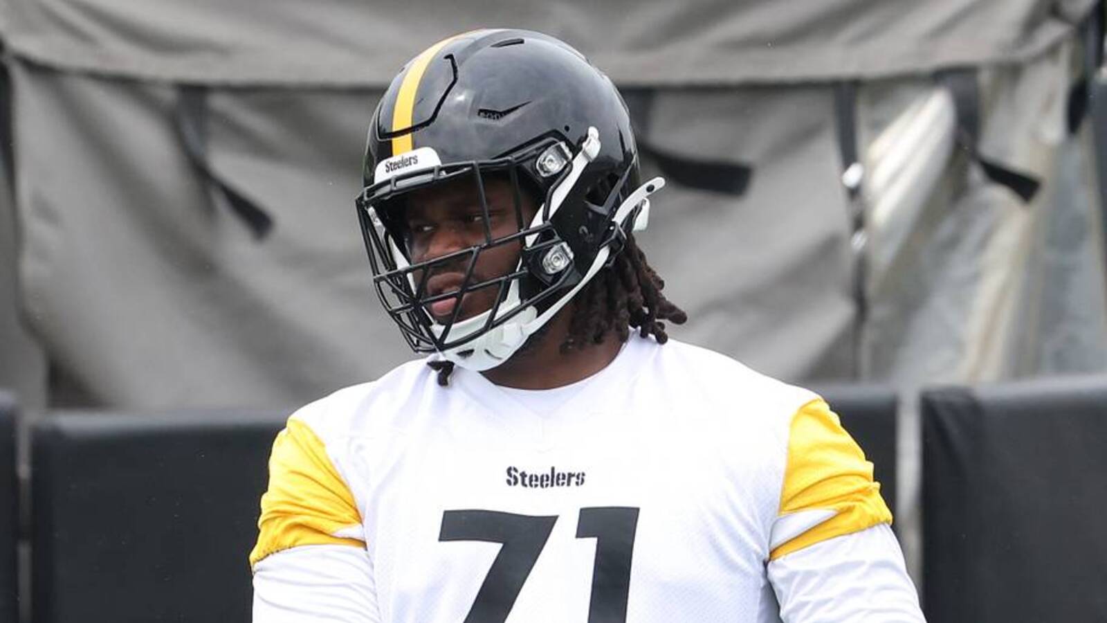 Steelers Desperately Need Their First-Round Rookie Back