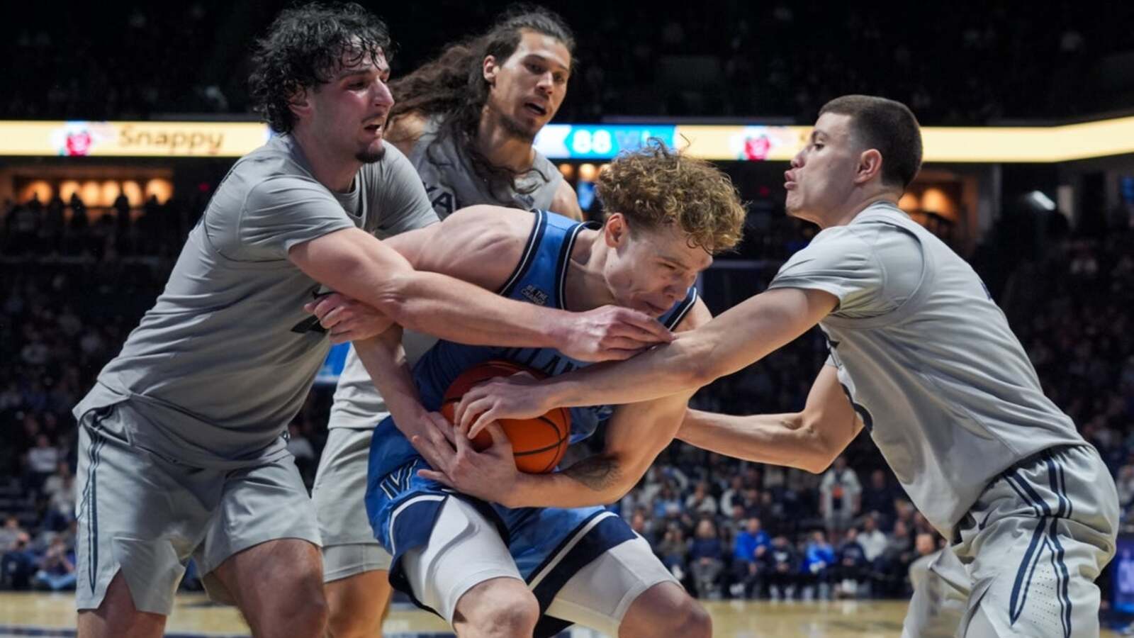 Villanova, adjusting without Matt Hodge, ends regular season vs. Xavier ...