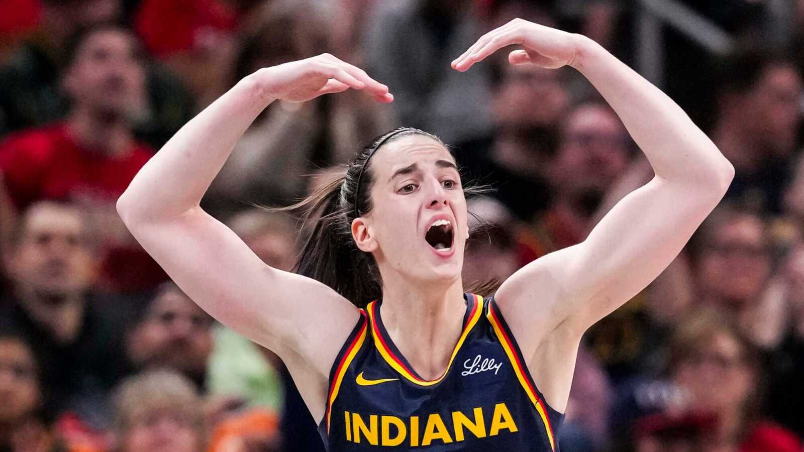 https://www.yardbarker.com/media/0/3/03405e6157c1f7ddacf5372d61d54e0272b497bb/thumb_16x9/watch-fevers-clark-heated-exchange-dreams-howard.jpg?v=1
