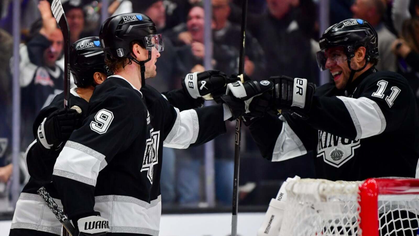Kings Salvage a Point Against Predators in 5-4 Shootout Loss | Yardbarker