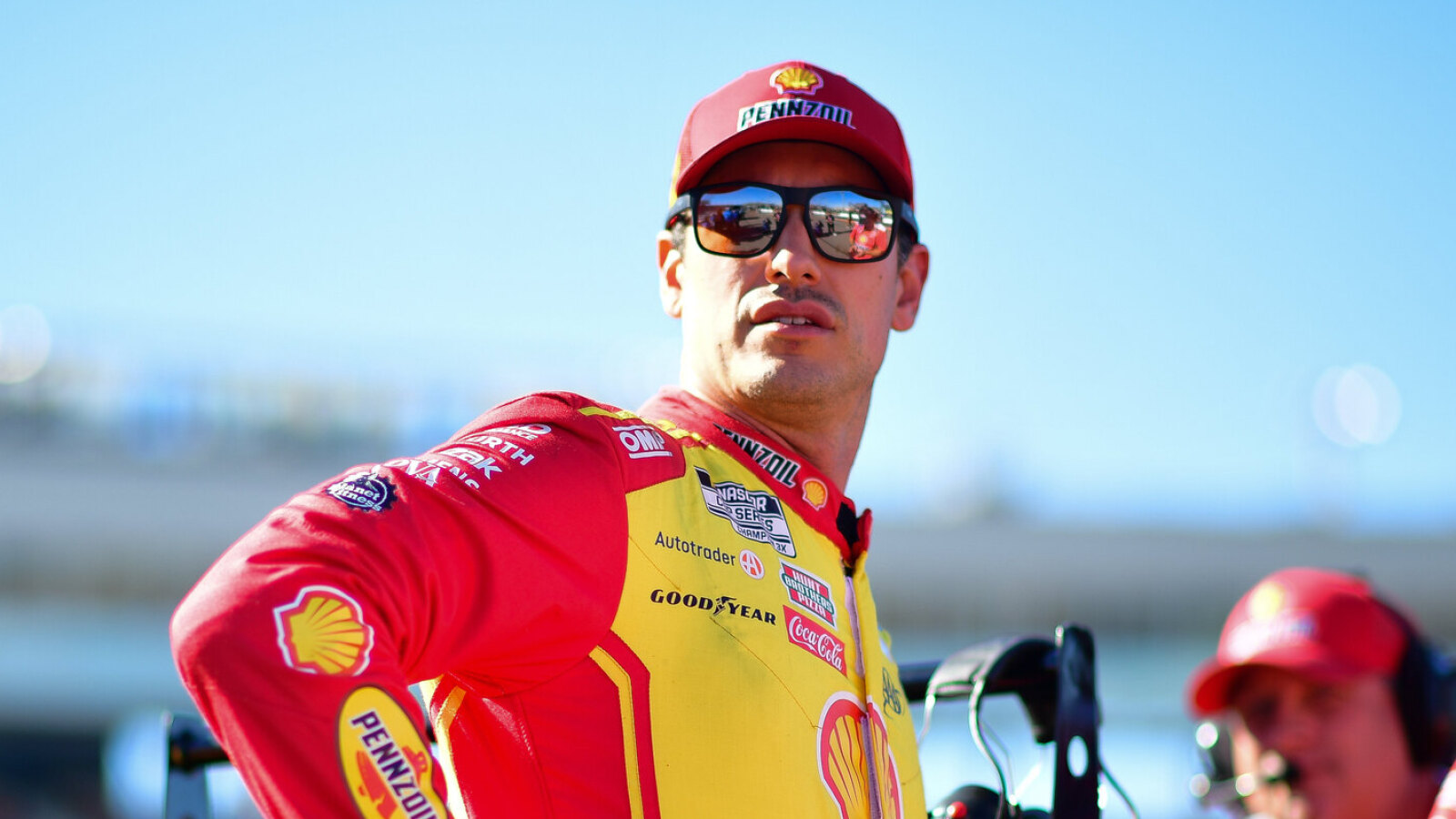 https://www.yardbarker.com/media/0/3/0374c33196aa2a5f722b60feb5949b60495866f8/thumb_16x9/joey-logano-reveals-worst-feeling-driver-daytona.jpg?v=1