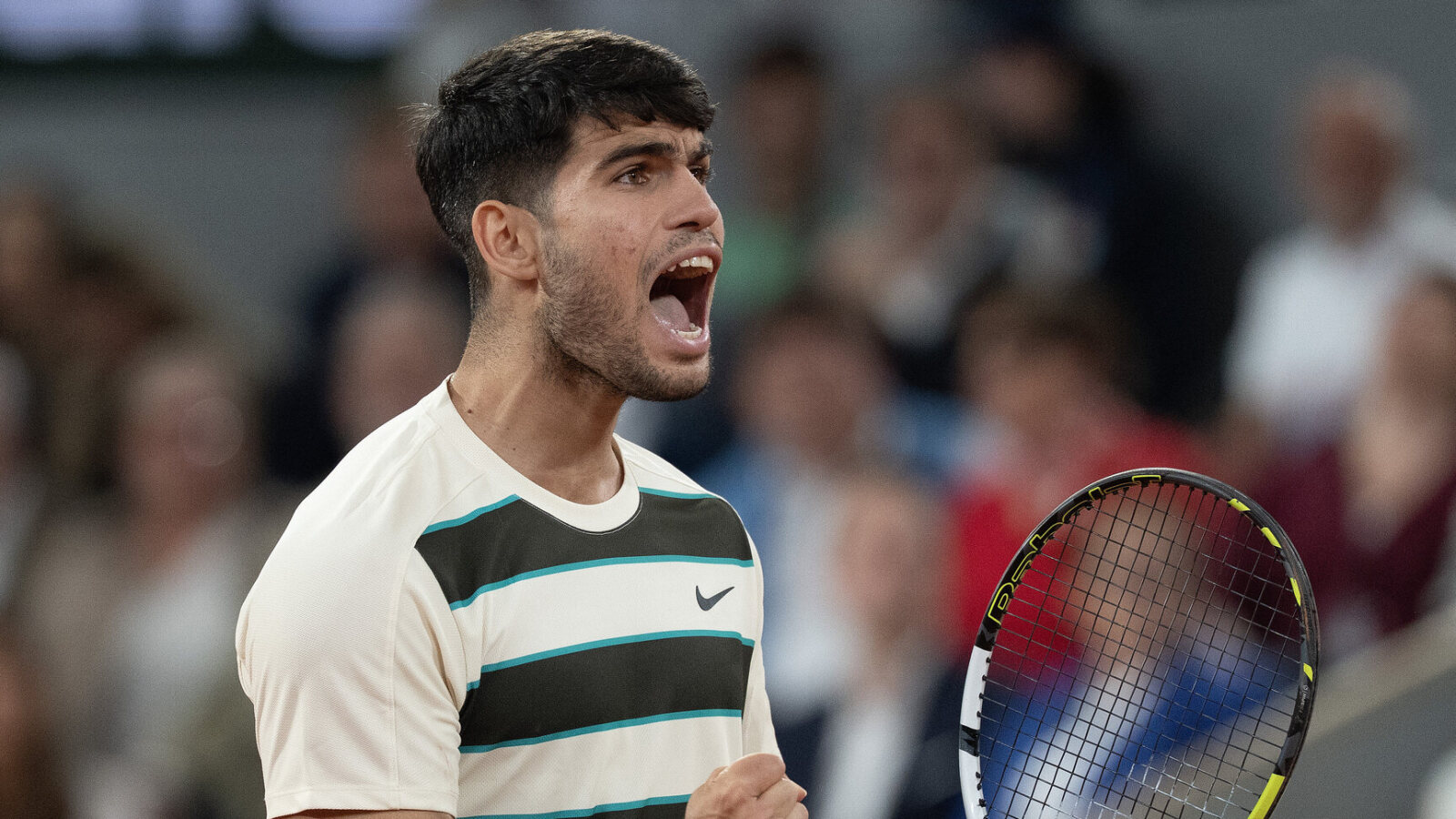 https://www.yardbarker.com/media/0/3/03971371c66f18ea6bd6a8c9c27a57af15e7dac7/thumb_16x9/carlos-alcaraz-returns-french-open-final-foe.jpg?v=1