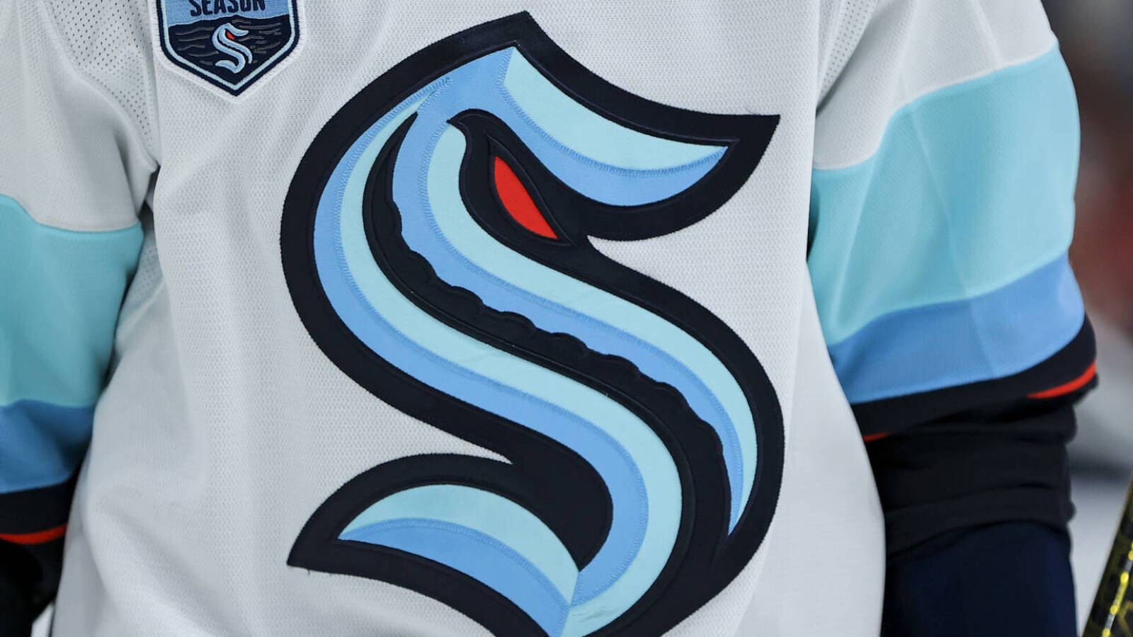 What Will Seattle Kraken Winter Classic Uniform Look Like? - The