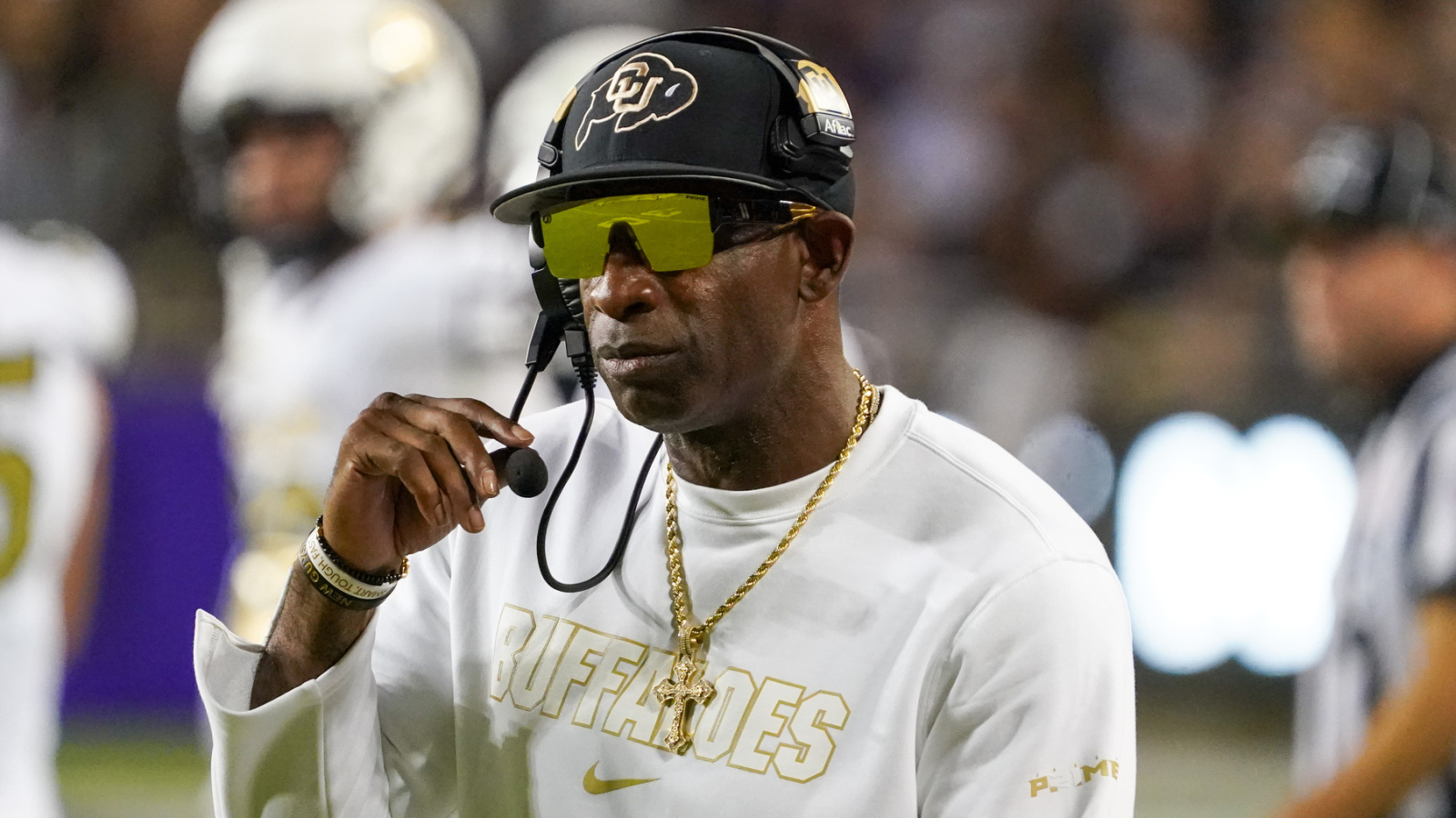https://www.yardbarker.com/media/0/3/03b22219d429b535ef2b139d247d92bca77bc3e3/thumb_16x9/deion-sanders-dealing-another-blood-clot-issue.jpg?v=1