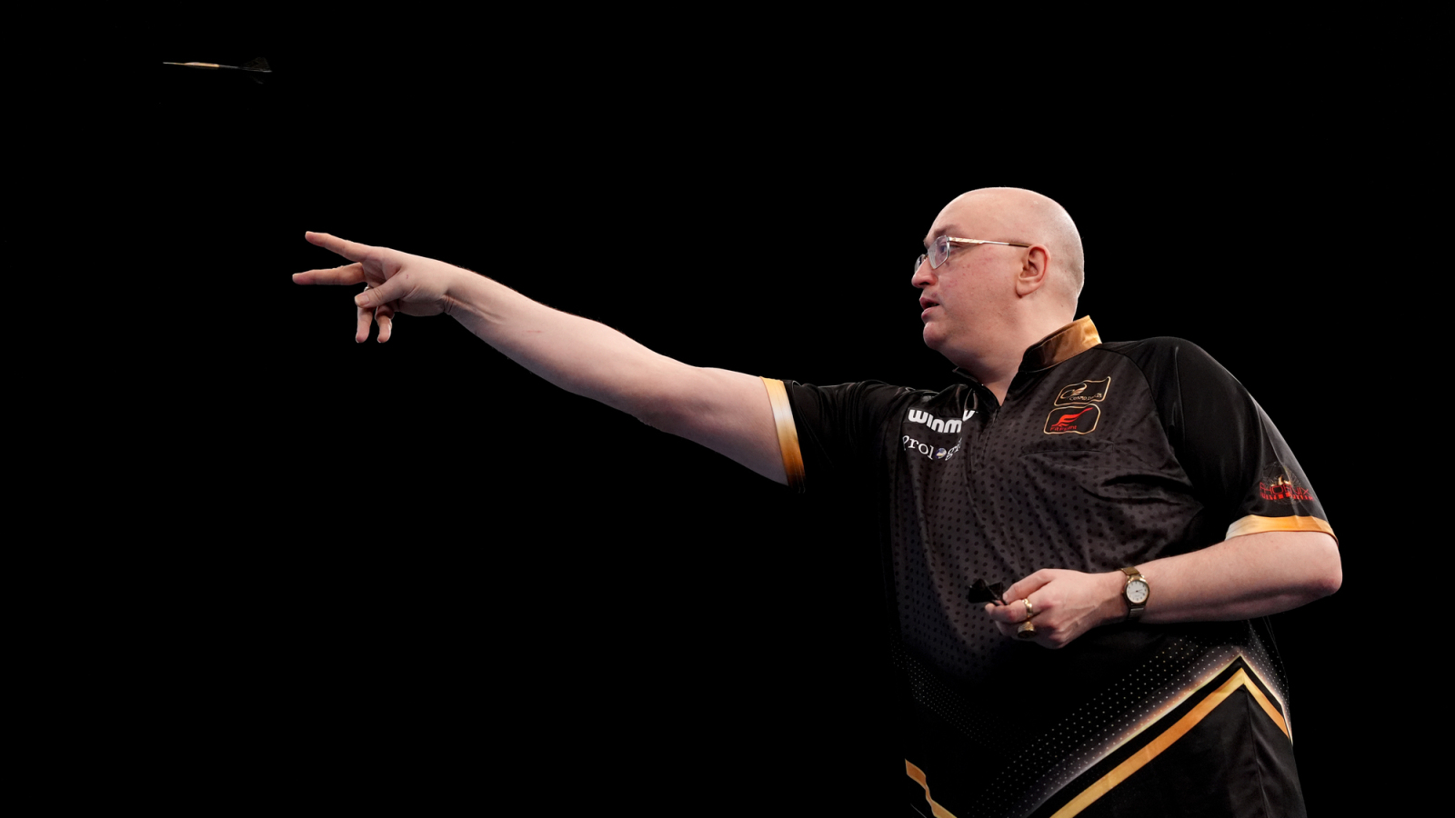 The five biggest fairytales in UK Open Darts history | Yardbarker