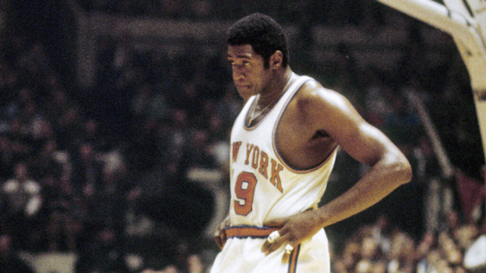 https://www.yardbarker.com/media/0/3/03c8f869a0a3b1aa7c71120f9f145dbc925c1a7b/thumb_16x9/multiple-nba-finals-mvps-quiz.jpg?v=1