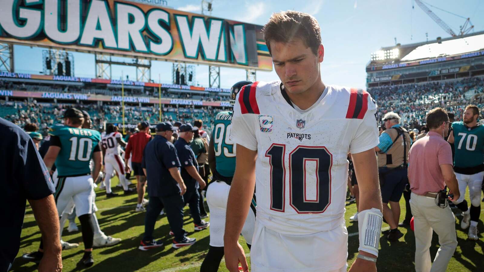 Drake Maye gets major ‘limitations’ injury update ahead of Patriots vs ...