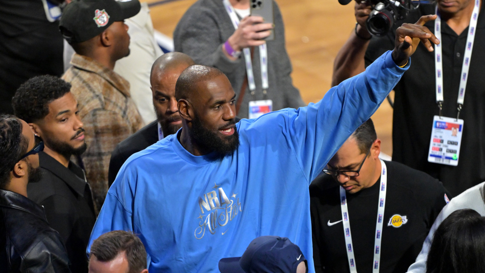LeBron James Blamed For Fall Of The NBA Dunk Contest | Yardbarker