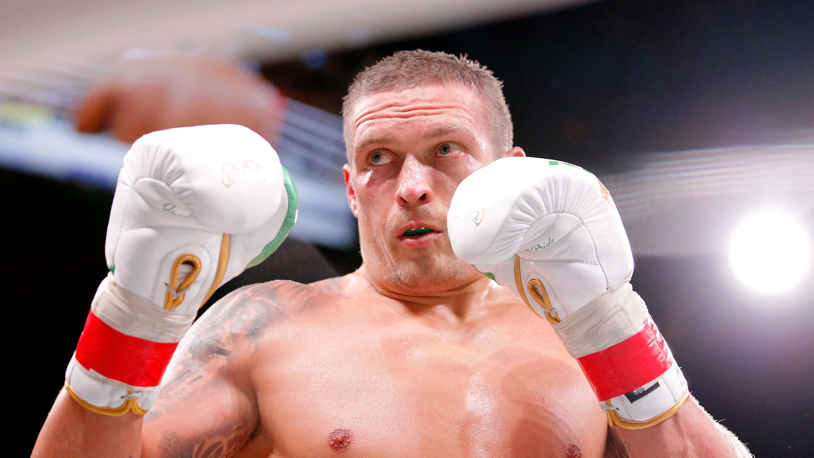 Usyk And Dubois Face Off At Final Weigh-In