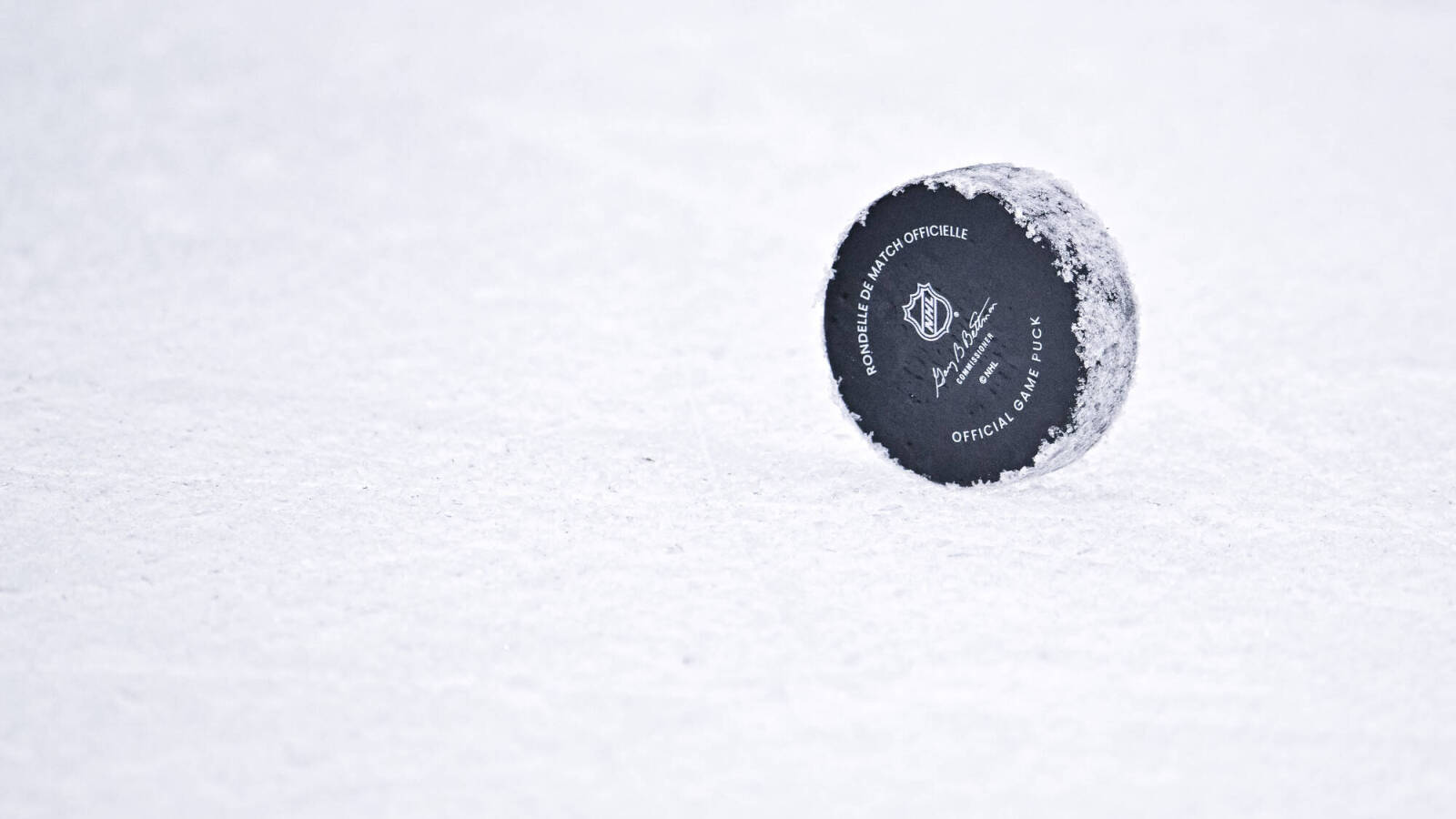 A general view of an NHL hockey puck Jerome Miron-USA TODAY Sports 2024 NHL Draft roundup: Could Konsta Helenius get taken in the top three? Originally posted on Daily Faceoff | By Steven Ellis | Last updated 12/1/23