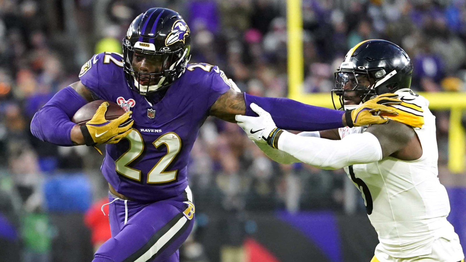 https://www.yardbarker.com/media/0/5/0562c403e013ff920619cf9cbeffe43195cd158c/thumb_16x9/2000-scrimmage-yards-single-nfl-season-quiz.jpg?v=1