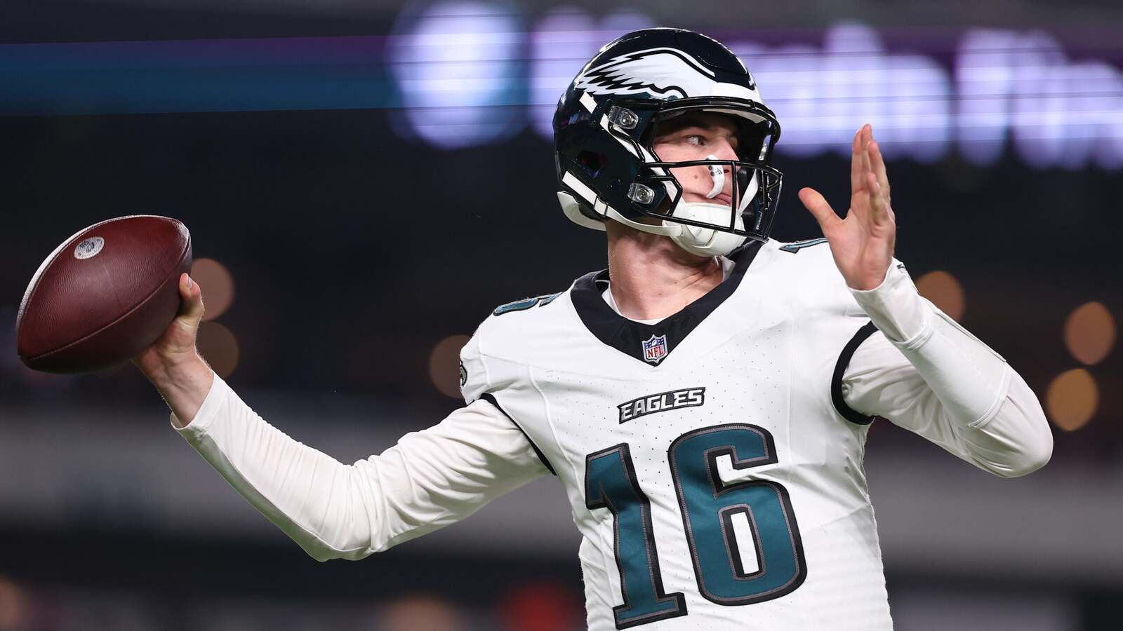 Eagles Face Backup Quarterback Dilemma After Tanner McKee's Struggles