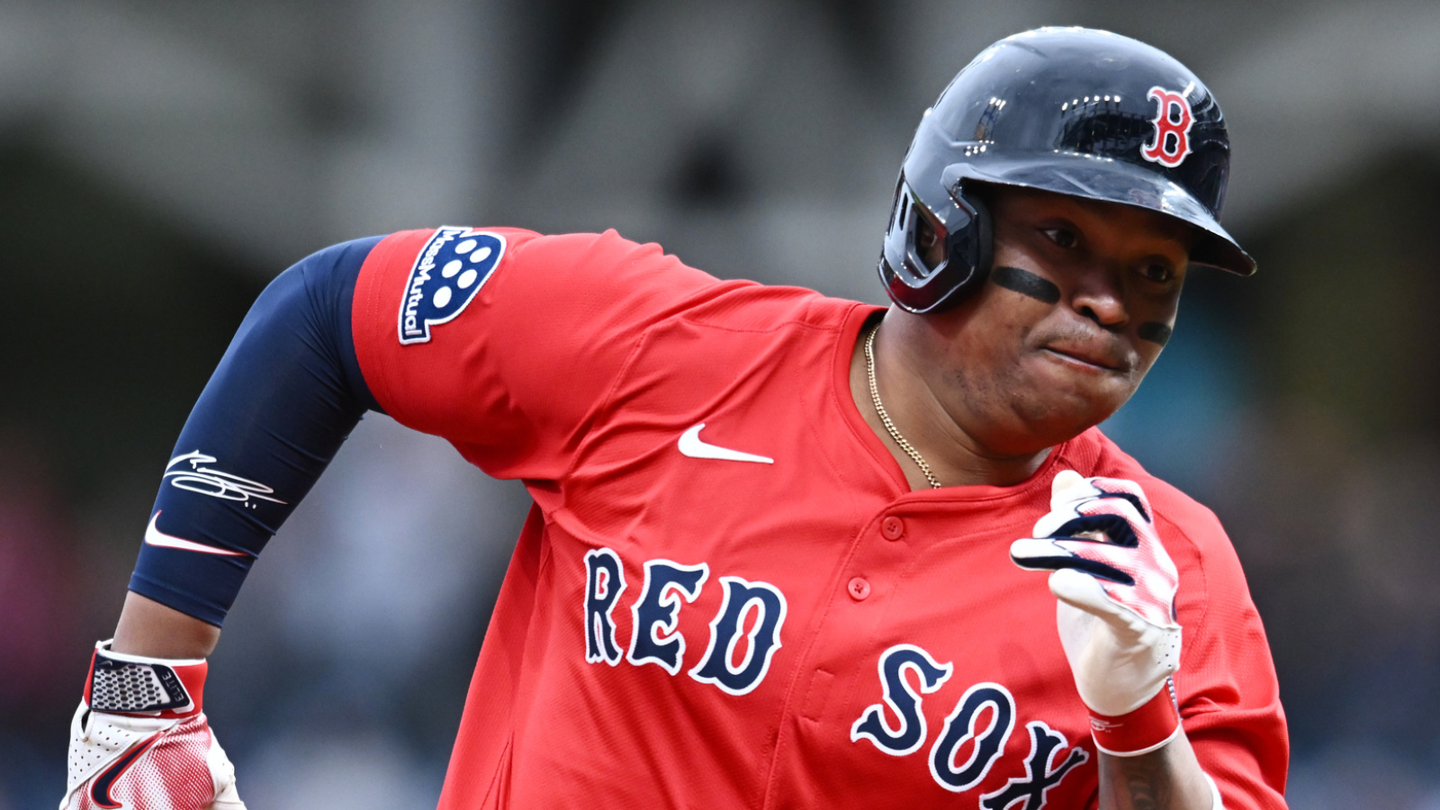 https://www.yardbarker.com/media/0/5/0572e15d3458801c4173a223c11a548b7b227a8c/thumb_16x9/report-reveals-reason-red-sox-traded-rafael-devers.jpg?v=1