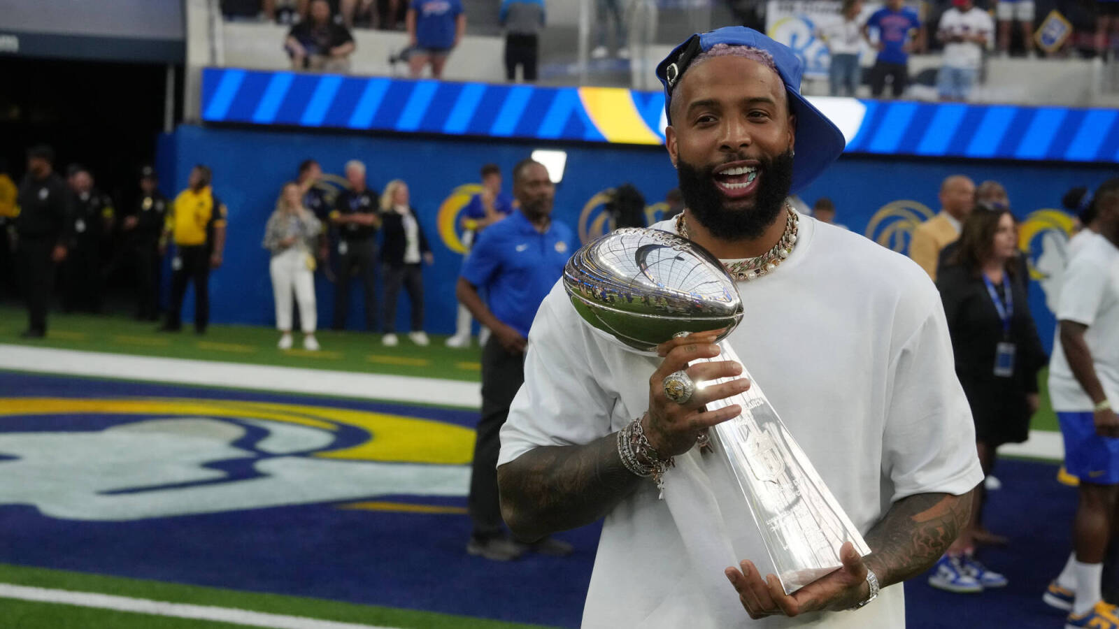 Jerry Jones has ‘great’ conversation with Odell Beckham Jr.’s mother