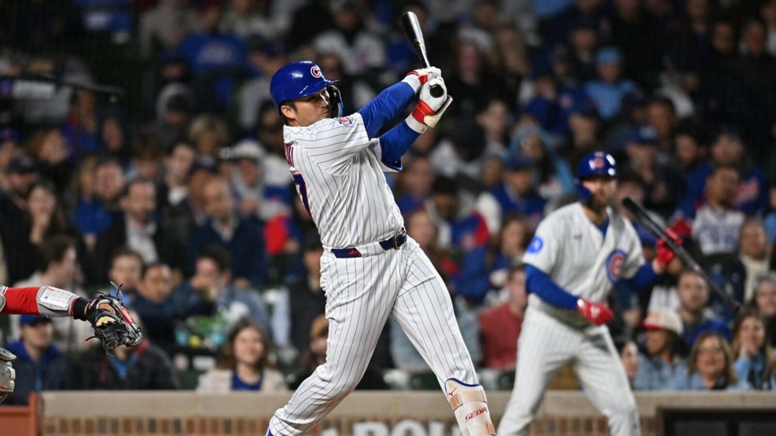 Seiya Suzuki's 2-run HR helps Cubs beat Phillies to extend win streak