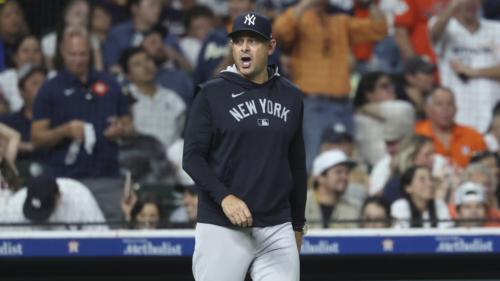 Yankees Star Breaks Silence on Aaron Boone Rift Rumors After ...
