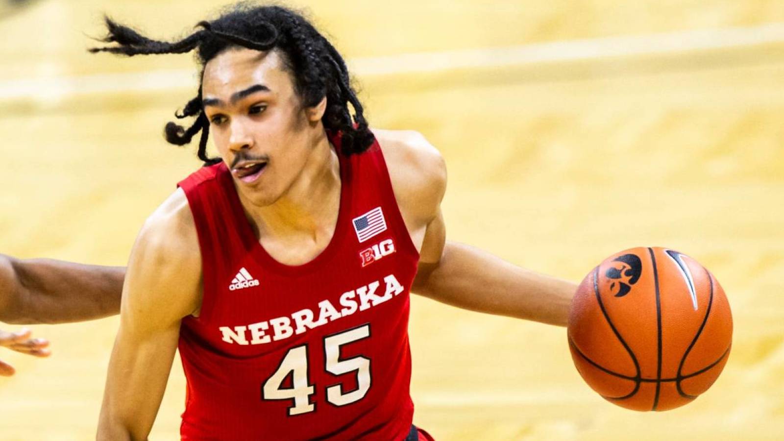 Raptors signing Dalano Banton to two-year, $2.5 million rookie deal