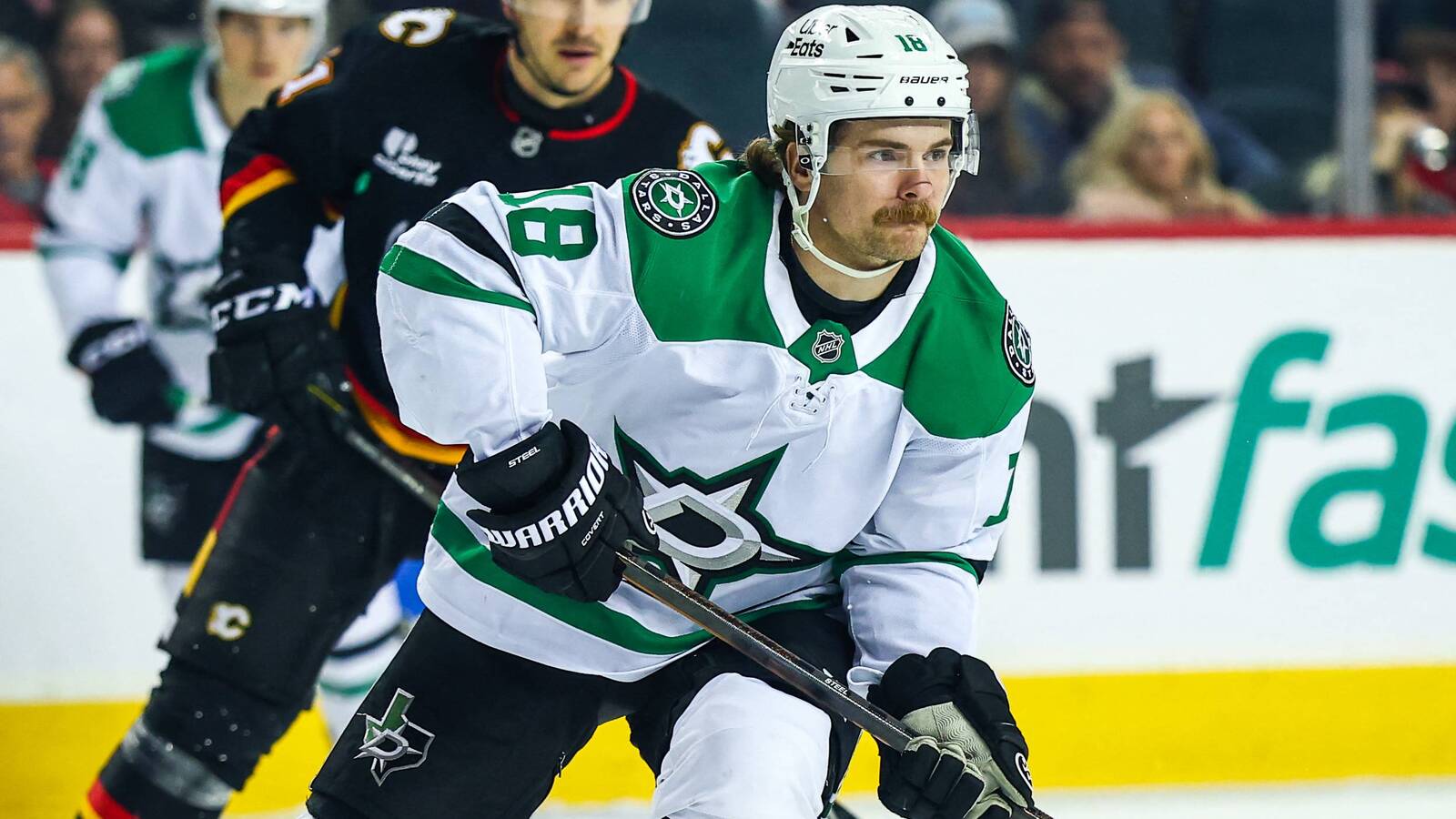 Stars sign Sam Steel to four-year extension