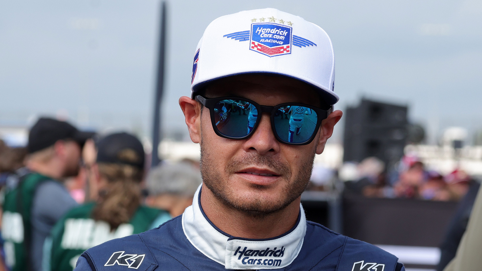 https://www.yardbarker.com/media/0/6/06d4f14449a419c2e52e7dac72ee653319081b77/thumb_16x9/nascar-enjoy-illinois-300-takeaways-larson.jpg?v=1