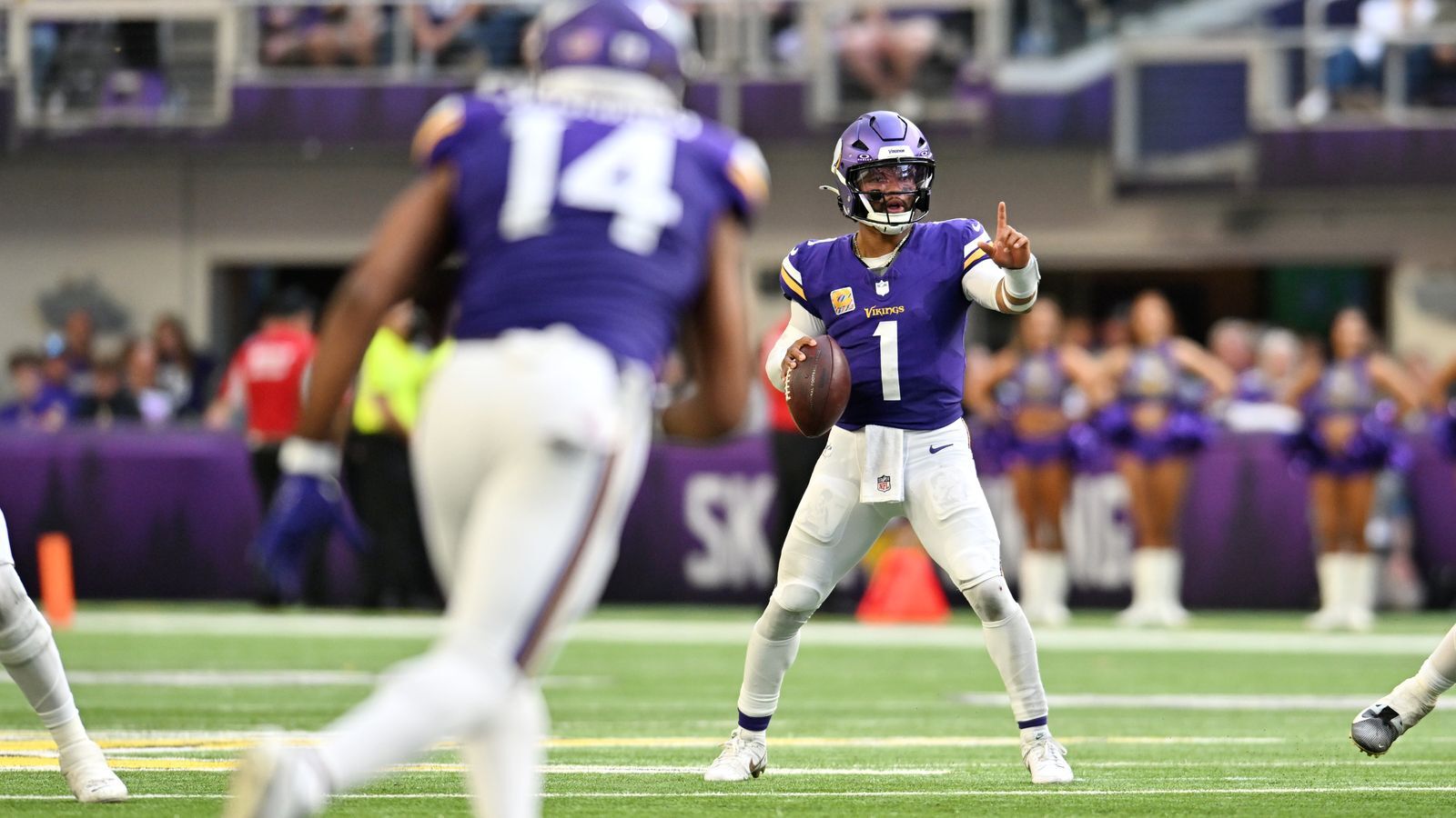 Steelers’ Latest Injury Woes Spark Interest In Minnesota WR Bound For Trade Block