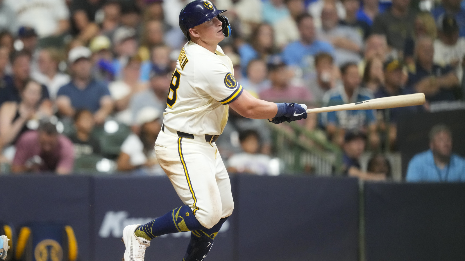 Three first basemen the Phillies should consider trading for