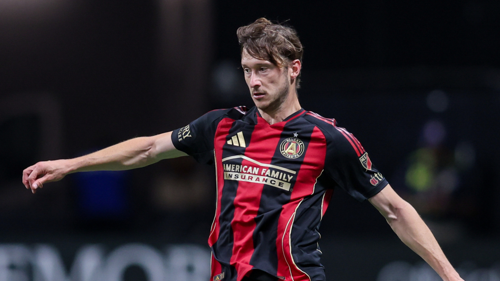 https://www.yardbarker.com/media/0/7/07b9d620b6cae387ca41b3fe08f95852294adcd8/thumb_16x9/mls-whats-on-atlantas-13m-man-terrible-galaxy.jpg?v=1
