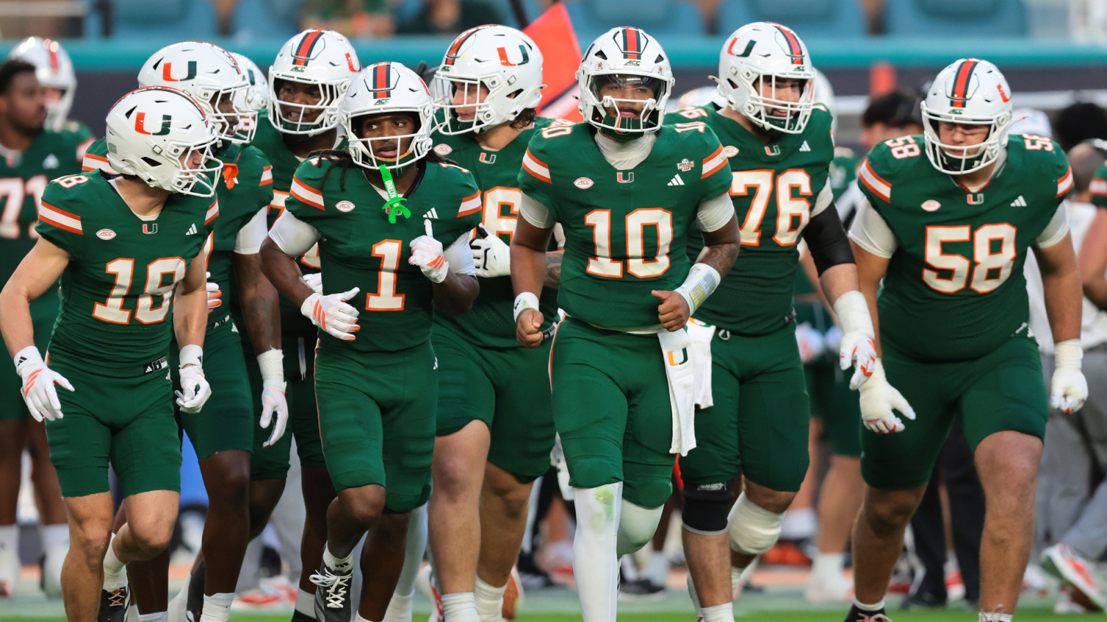 https://www.yardbarker.com/media/0/7/07c5b6460667e48661ca8c330999f83cb754c3e3/thumb_16x9/4-miami-clemson-gets-prime-time-kickoff-slot.jpg?v=1