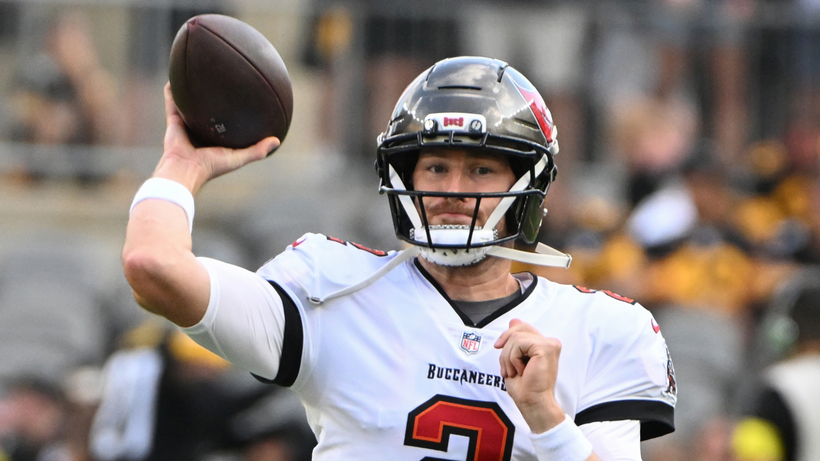 https://www.yardbarker.com/media/0/7/07d325f2979b3867b4b51b503689ba90d3d22ef1/thumb_16x9/bucs-hc-explains-decision-on-qb-kyle-trask.jpg?v=2